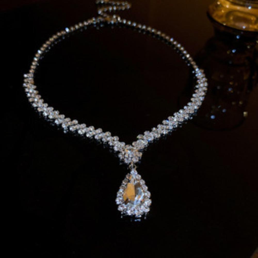 Diamond Water Drop V-shaped Fringed Necklace Earrings Two-piece Set Light Luxury Temperament Niche Collarbone Chain Personalized Jewelry