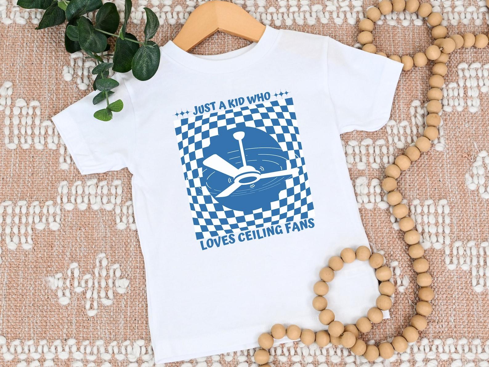 Just a Kid Who Loves Ceiling Fans, Funny Kids Ceiling Fan T-Shirt for Childs Birthday Party, Graphic Tee Gift for Fan Obsessed Children, 140