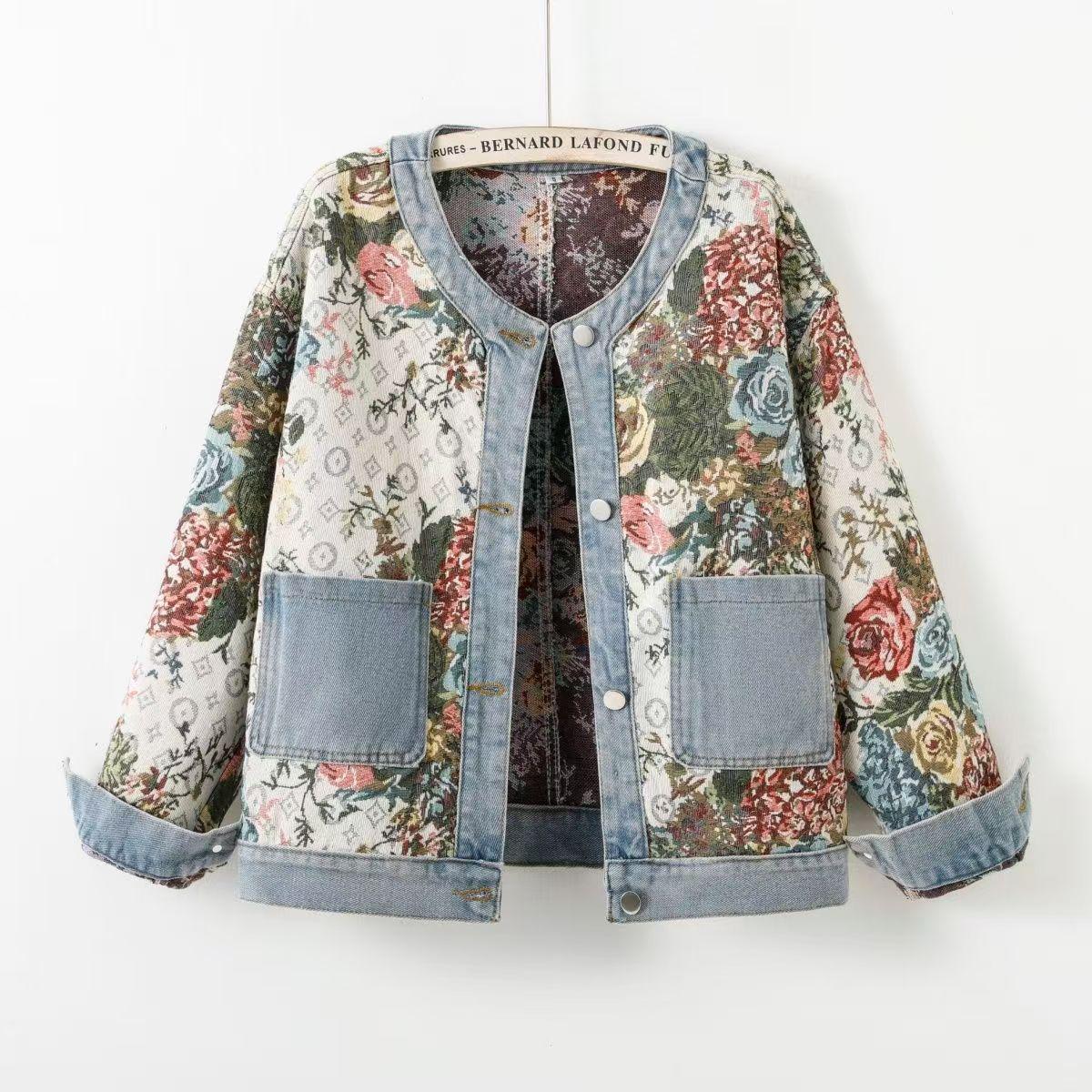 

Модная короткая джинсовая куртка пэчворк женская 2024 года с лацканами и длинными рукавами M