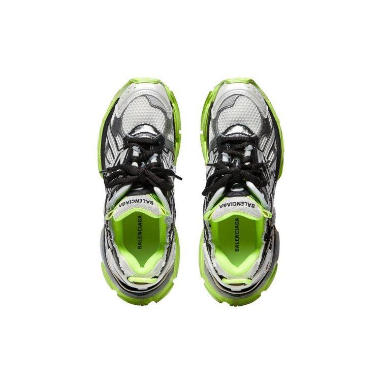 Balenciaga Runner Lace Up Sneakers 677403W3RBP1093