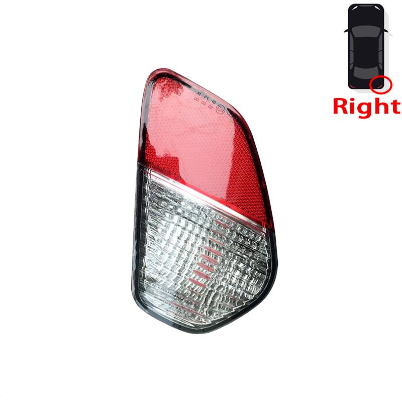 Car Rear Bumper Light Assembly For Mitsubishi Outlander 2016-2025  Fog Light Rear Tail Light Bumper Light With Bulb