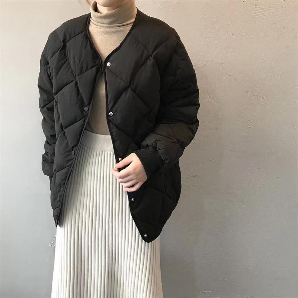 2024 Autumn & Winter Women's Hong Kong Style Short Down Jacket - Diamond Pattern, Lightweight & Loose Fit