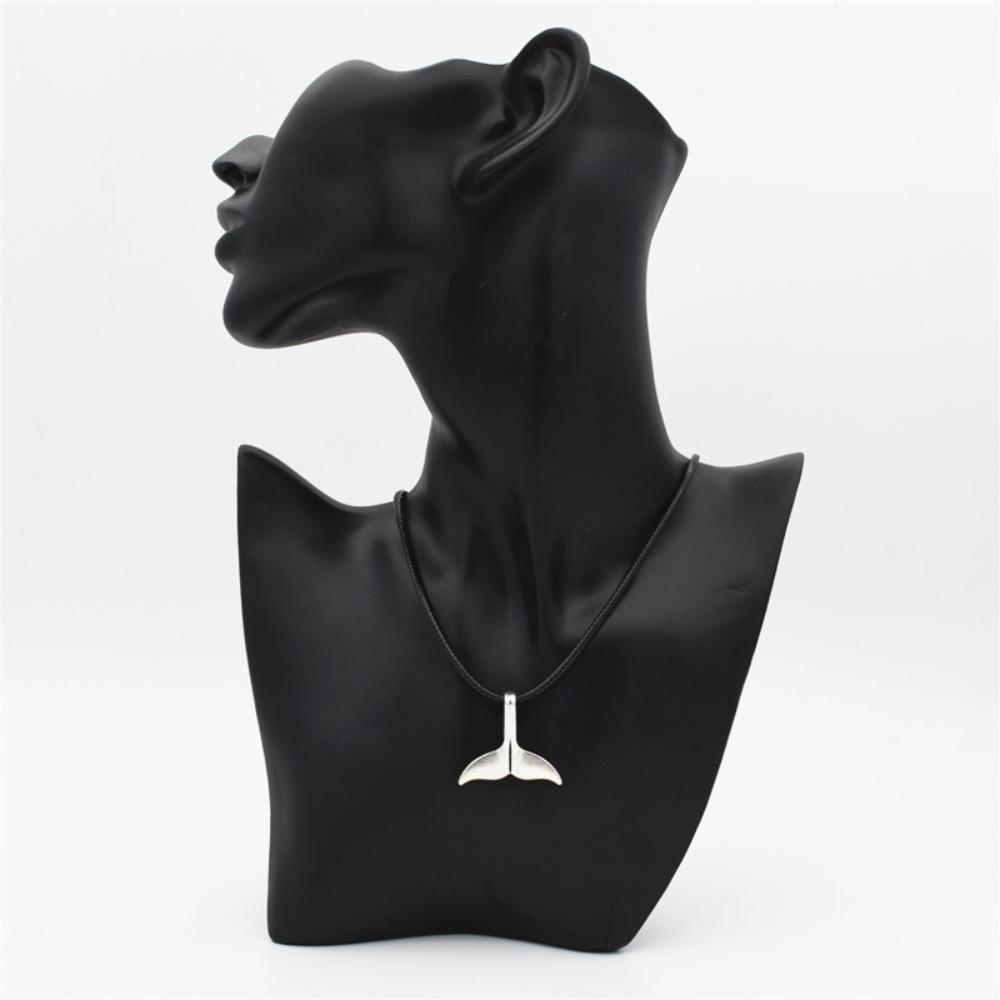 Fashion Simple Fish-tail Whale Tail Mermaid Tail Pendant Necklace for Women Men Couple Marine Animal Protection Jewelry Gifts
