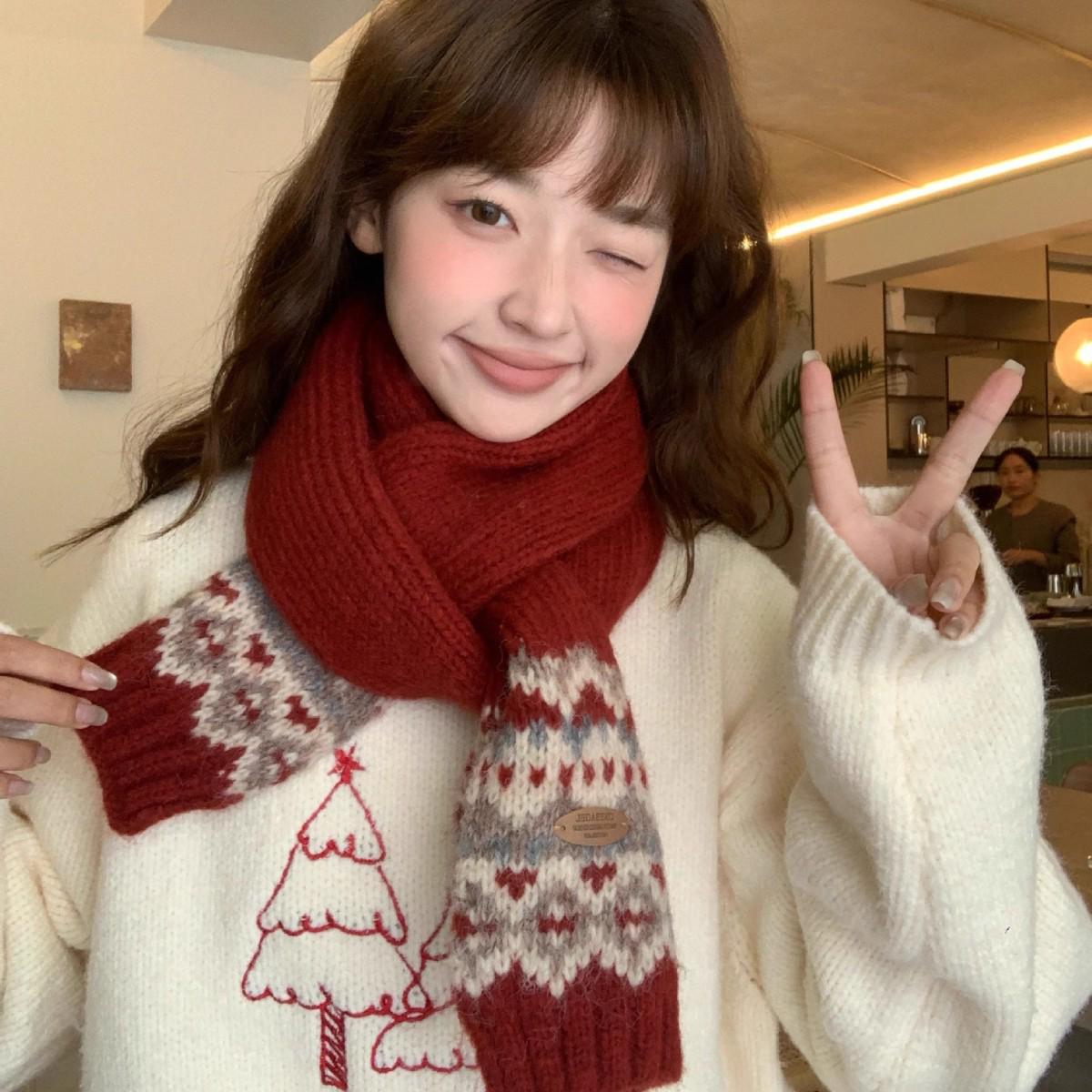 

Fair Isle Women s Red Wool Scarf - Korean Style Winter 2024 Neck Warmer 160cm червоний