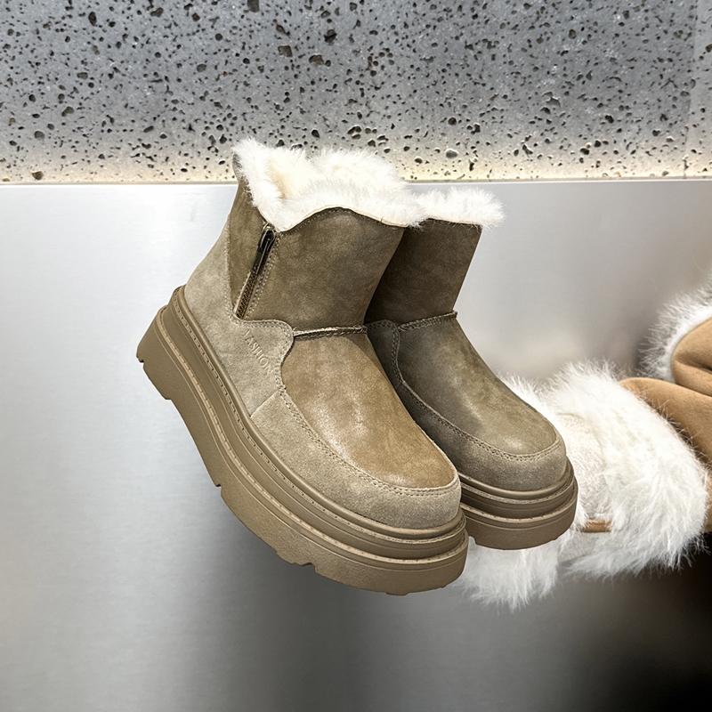 Women's Snow Boots Flat-soled, Warm Winter Women Boots Large-sized Ankle and Short Boots Female
