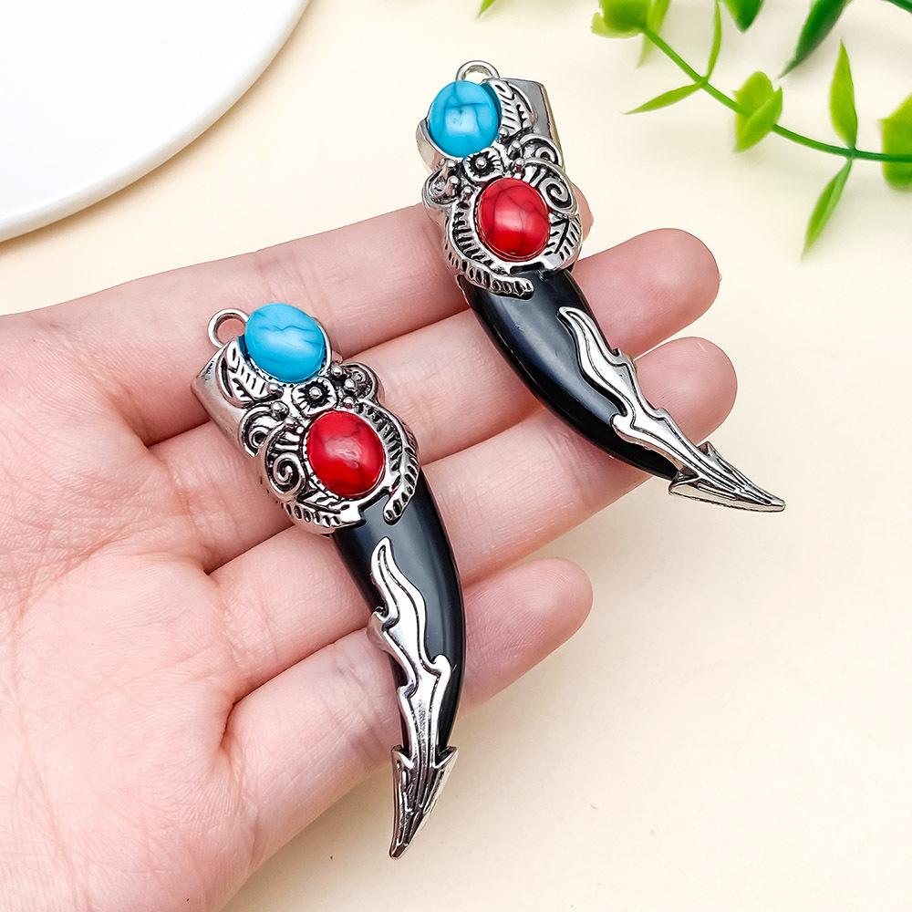 Retro Ethnic Wolf Tooth Pendant Earrings & Necklace with Tibetan Silver Resin Inlay