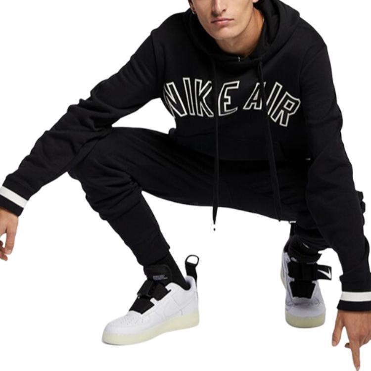 Nike Sweatshirts Men's Black Hooded Moderate Regular CU4532-010