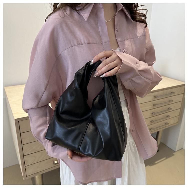 Minimalist Faux Leather Crescent Bag for Women Fashionable Handheld Shoulder Purse Trendy Daily Clutch CLE