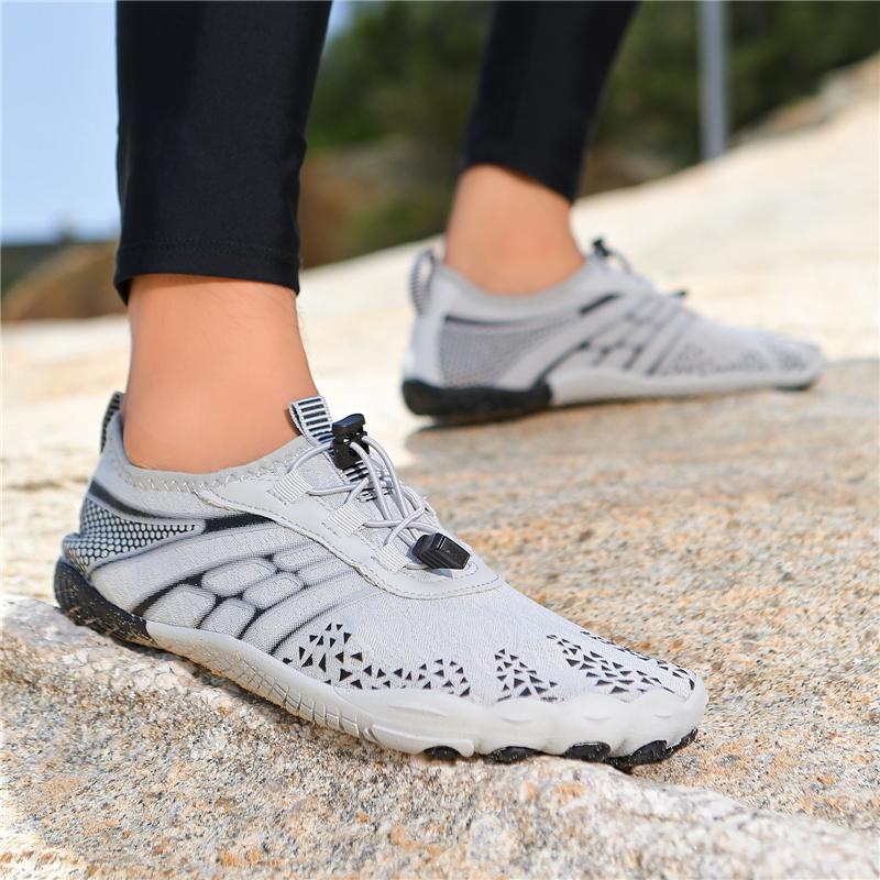 Quick Dry Breathable Water Sports Shoes Anti Slip Soft Barefoot Aqua Sneakers for Beach Pool Sea Diving Hiking Wading Surfing