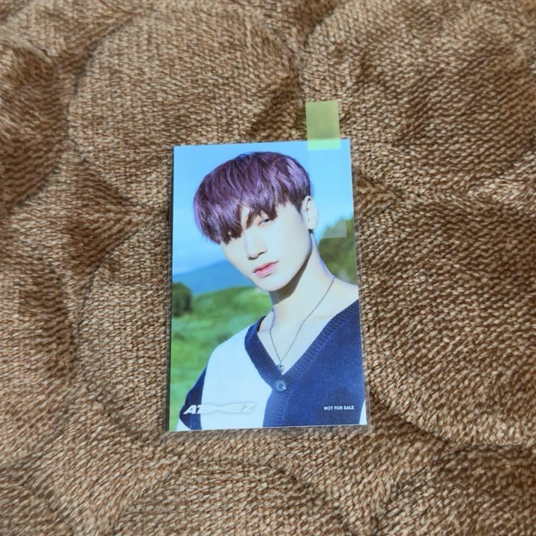 

[USED] ATEEZ Tower Records Sticker Trading Card Sun
