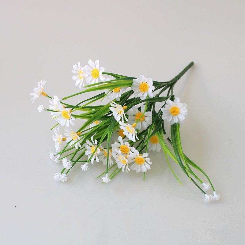 

Artificial Minutum Bellium Bouquet For House Decor And Photography Event