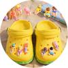 6 Stück Schwimmende Jungen Mädchen Sport Harz Schuhe Charms Ornamente DIY Armbänder/Taschen/Tassen Ornamente Weihnachtsfeier Geschenke für Mädchen Jungen