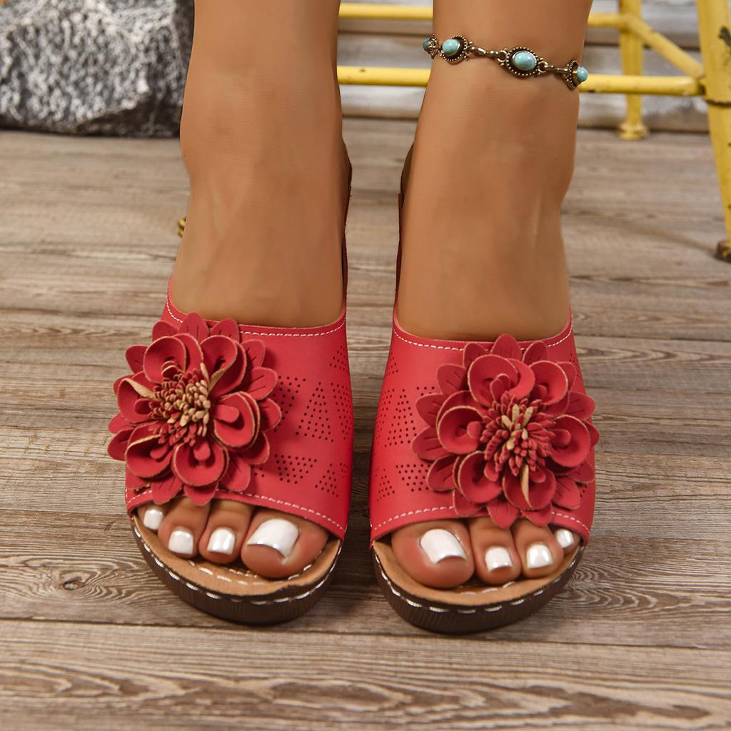 Large Platform Cutout Slipper Women's Floral Wedge Beach Sandal