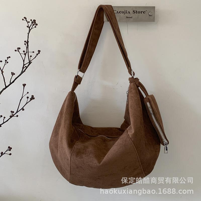 Bags Women's 2025 New Trendy and Popular Daily Commuter Versatile Splicing Shoulder Bag Large Capacity Crossbody Dumpling Bag