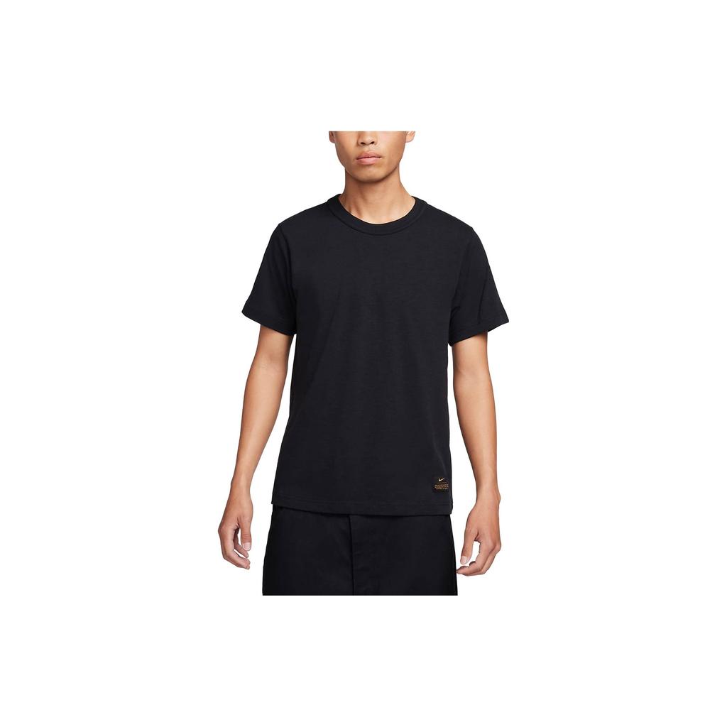 Nike T Shirts Men's Black Crew Neck Moderate Straight Fit FN2646-010