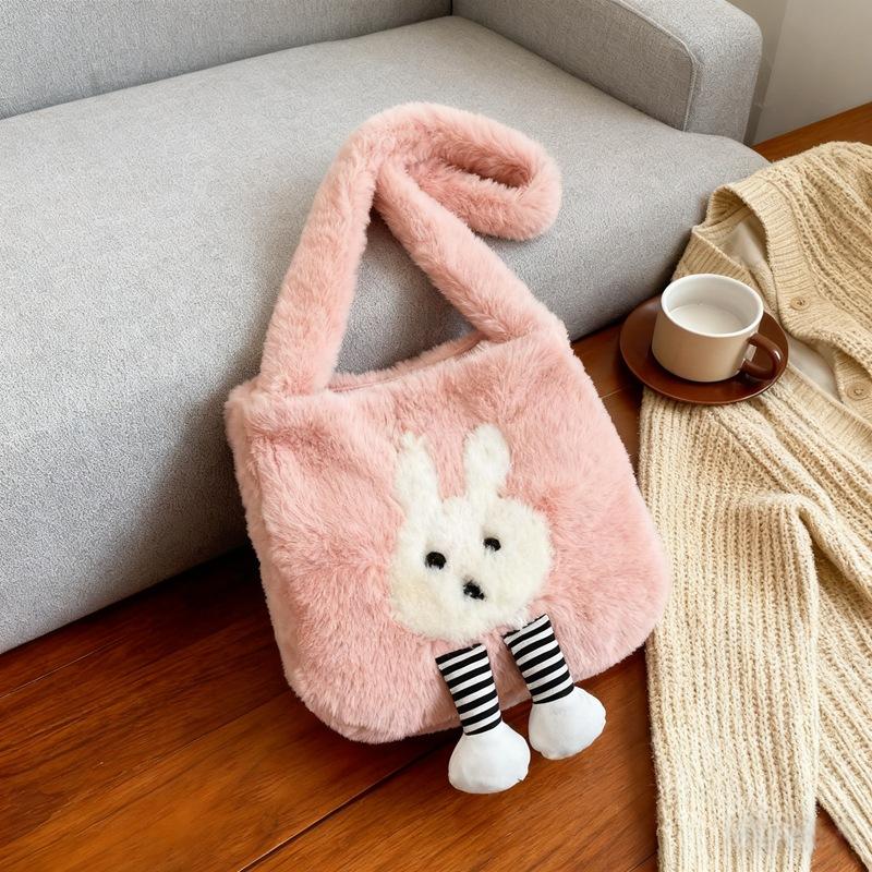 Сумка кроссбоди из искусственного меха для женщин плюшевая сумка-сатчел пушистая сумка-тоут плюшевая сумка через плечо женский пушистый кошелек большая вместимость милая плюшевая сумка для осени-зимы розовый 1090₽