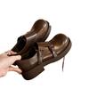 Traubenmutter, die gleiche Doppelschnalle mit runder Spitze, Leder-Ein-Pedal-Britisches Stil-Plateau-Lederschuhe, Damen-Loafer, Metallschnalle