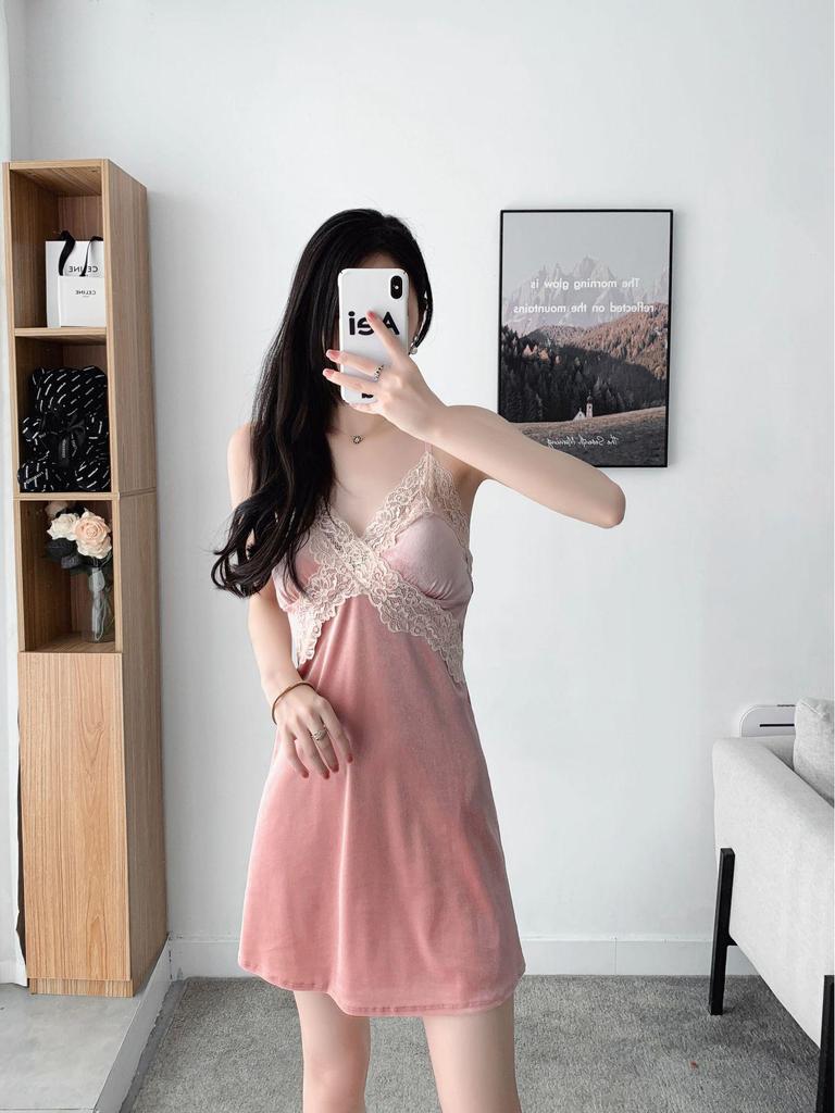 Autumn & Winter Sexy Gold Velvet Pajamas - Women's Lace Camisole Nightdress