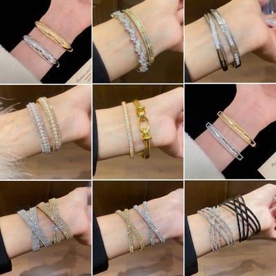 Bracciale con Fibbia a Lettera in Zirconia Intarsiata - Bracciale di Lusso, di Alta Gamma, Design di Nicchia per Pendolari