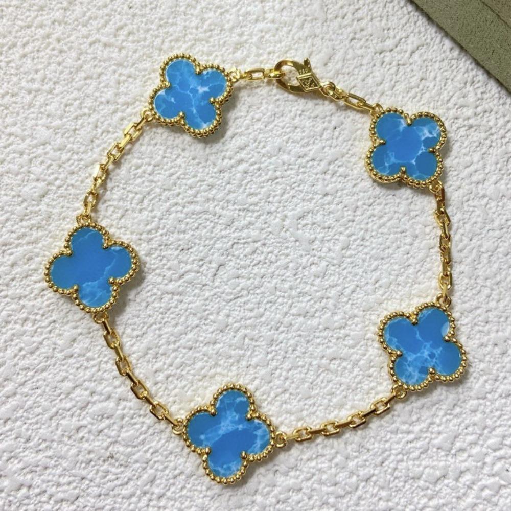 Hochwertiges Kleeblattarmband für Damen Fünf-Blüten-Armband mit natürlichem weißen Perlmutt und rotem Karneol