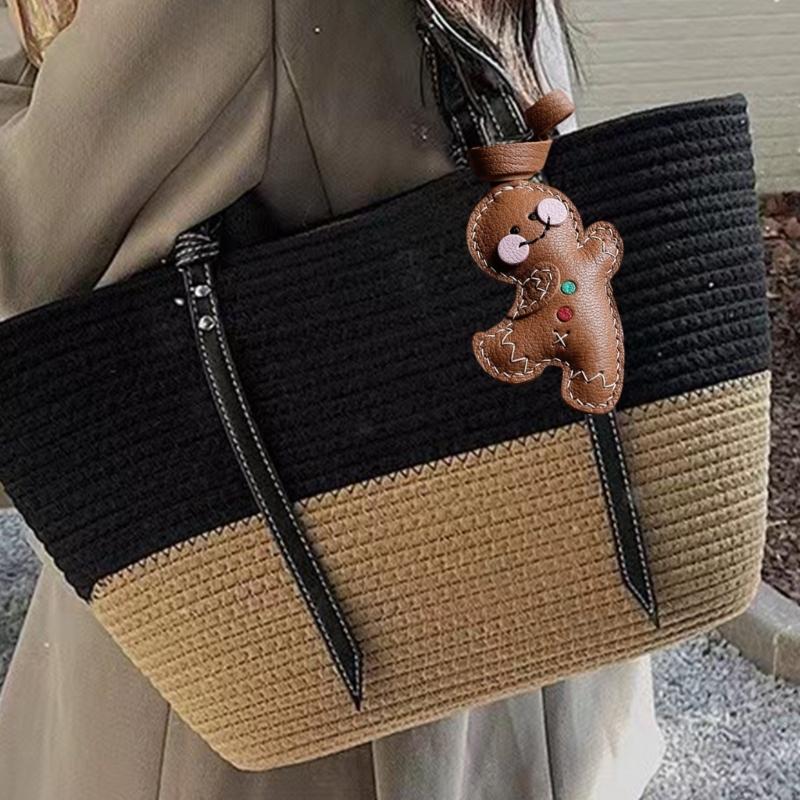 Plush Padded PU Leather Gingerbreads Man Keychain Lovely Designs Soft Materials Sturdy Hook for Keys