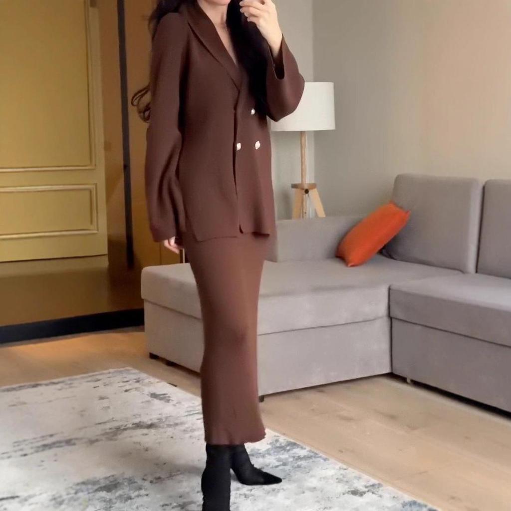 2025 Autumn Women's Knitted Sweater Cardigan and Midi Skirt Set - European & American Fashion
