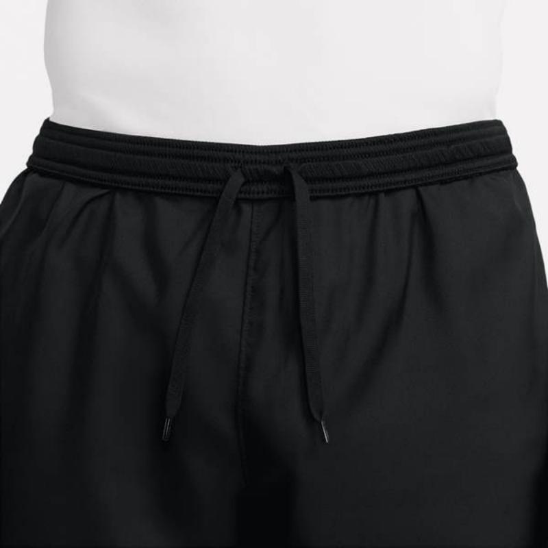 Nike Dri-Fit Moisture-Wicking Slim Fit Elasticated Three-Quarter Football Shorts Men shorts DH8111-010