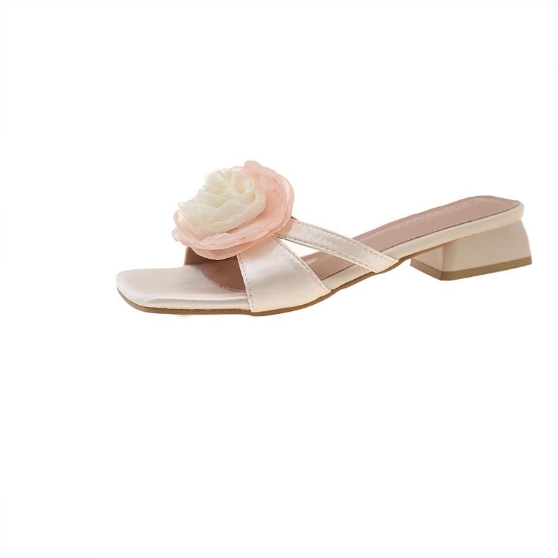 Fashion Elegant French Style Women's Sandals Fashionable Outerwear New Summer 2025 Collection Chinese Flower Design Ladies Slippers