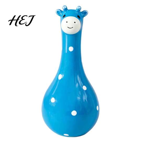 Modern Artistic Room Decoration Cute Polka Dot Giraffe Vase, Hand-painted Resin Flower Creative Big-mouthed Unique Home Decor Accents Holder