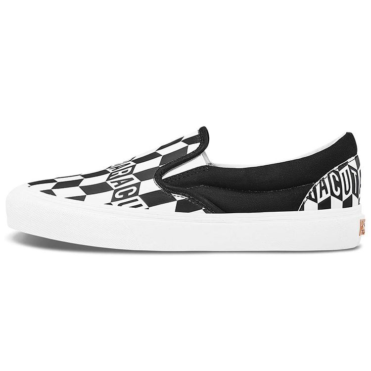 

Черные кроссовки унисекс в шахматную клетку Vans Baracuta x Classic Slip-On 5 Marshmallow VN0A4UX40GD