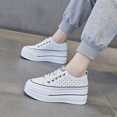 Scarpe Donna in Vera Pelle Primavera Estate 2026 Sneakers Comfort Morbido Scarpe Nere Bianche per Uso Quotidiano