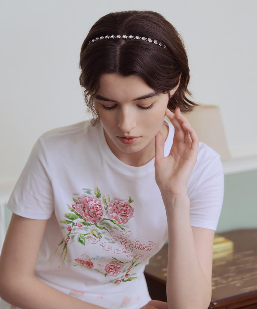 Aiseugadeuneiogongpal Splendeur De La Rose Print T-Shirt