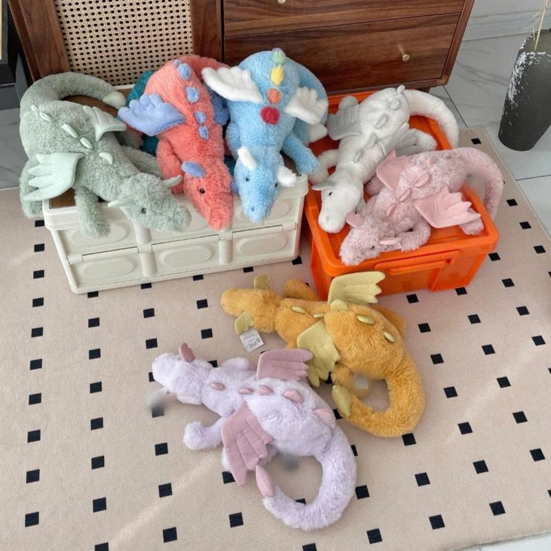 Peluche Soffice Drago Azzurro Cielo Giocattolo di Peluche da JC, Bambola Drago con Spine Colorate e Ali Bianche per Regalo di Compleanno per Bambino