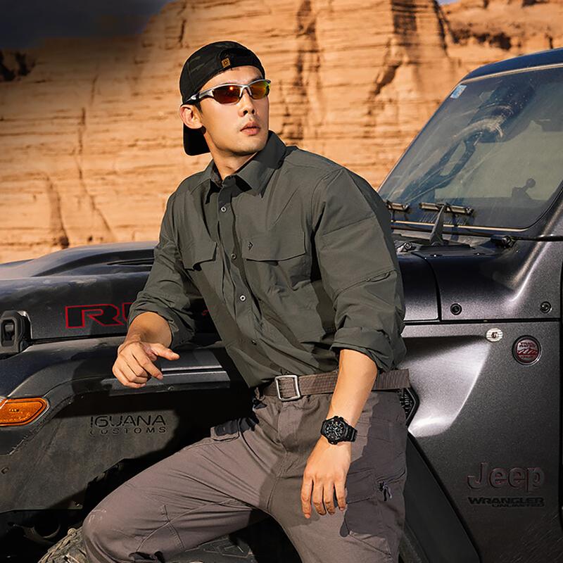 

CASIO MASTER OF G series 200 meters waterproof Quartz resin strap men s watch black dial GR-B300EC-1APR чорний