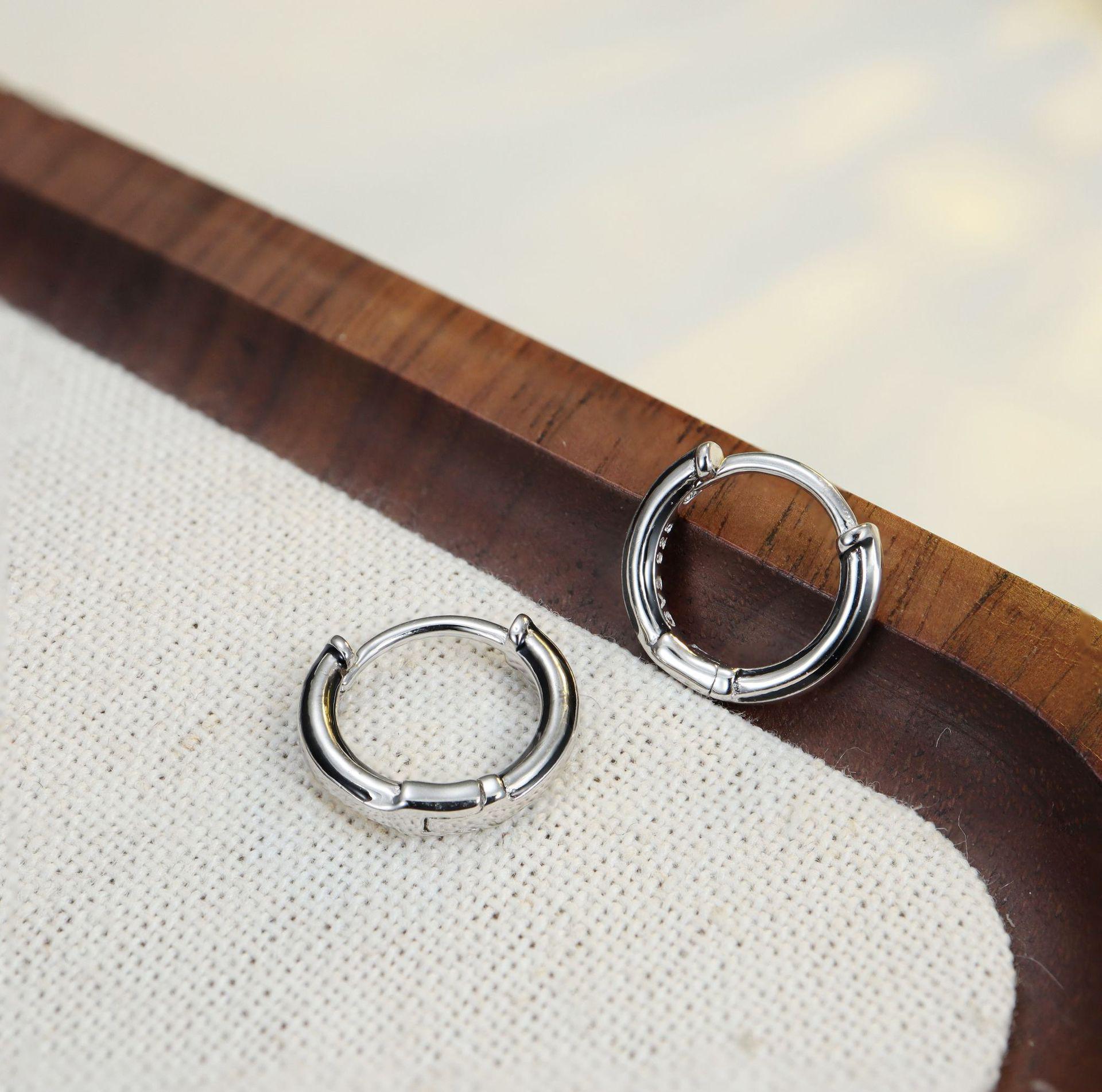 

Мужские серьги-кольца из серебра 925 пробы: Дизайн с эпоксидным слоем, Однотонные каффы для ушей, Стерлинговое серебро 925 Silver платиновый