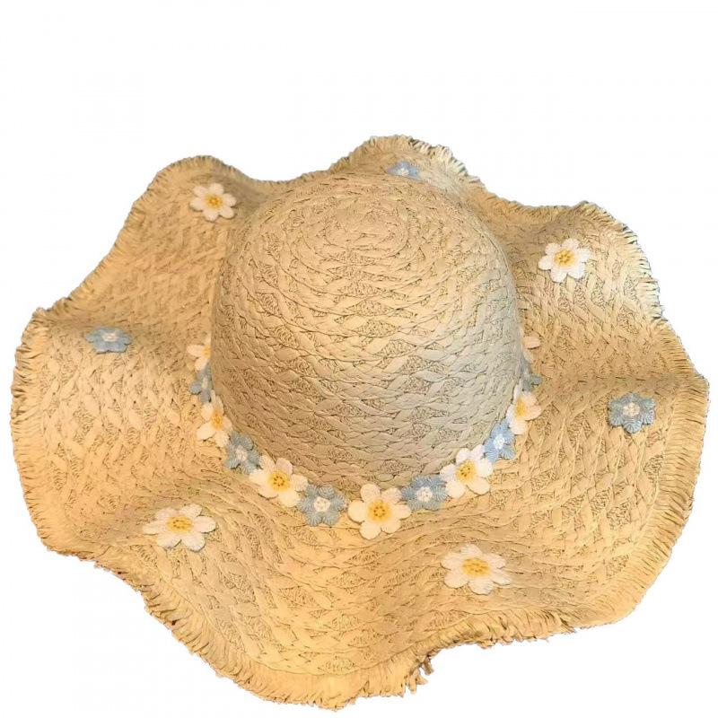 Summer seaside beach scenic spot sells small flower decorative straw hat large brim sun hat children's sun protection hat sun hat