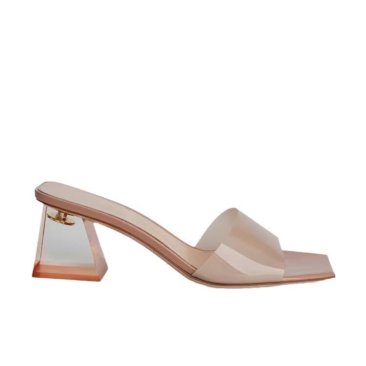 French crystal thick heel square head with slippers for women to wear in the summer of 2024, new high-heeled transparent sandals for women