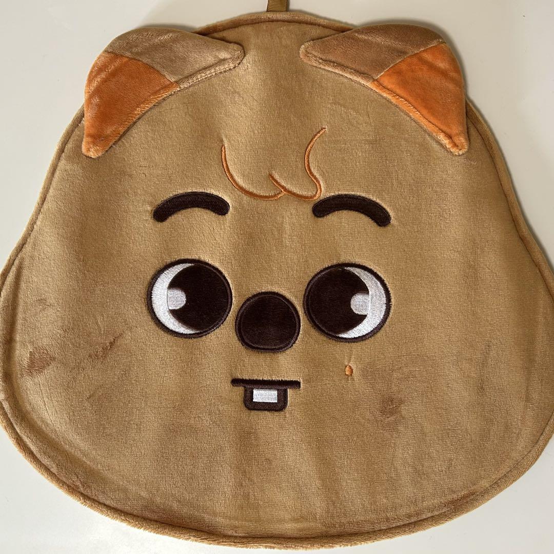 

[USED] Stray Kids Fan Fan Cover Han Han Quokka