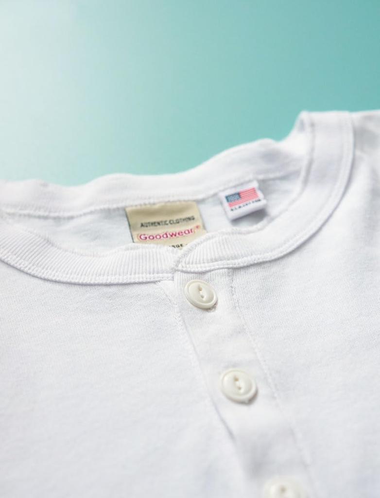 [Goodwear] Short-Sleeve Henley Neck T-Shirt, Regular Fit, Heavyweight 7.6oz USA Cotton, Men's, Plain (X-Large, White)