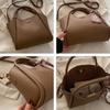 Women's Retro Korean-Style Leather Commuting Shoulder Bag with Detachable Strap & Magnetic Closure