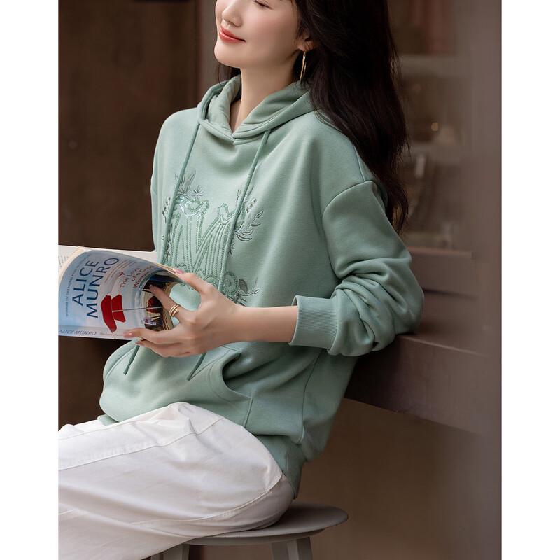 Women's Embroidered Velvety Hooded Sweatshirt