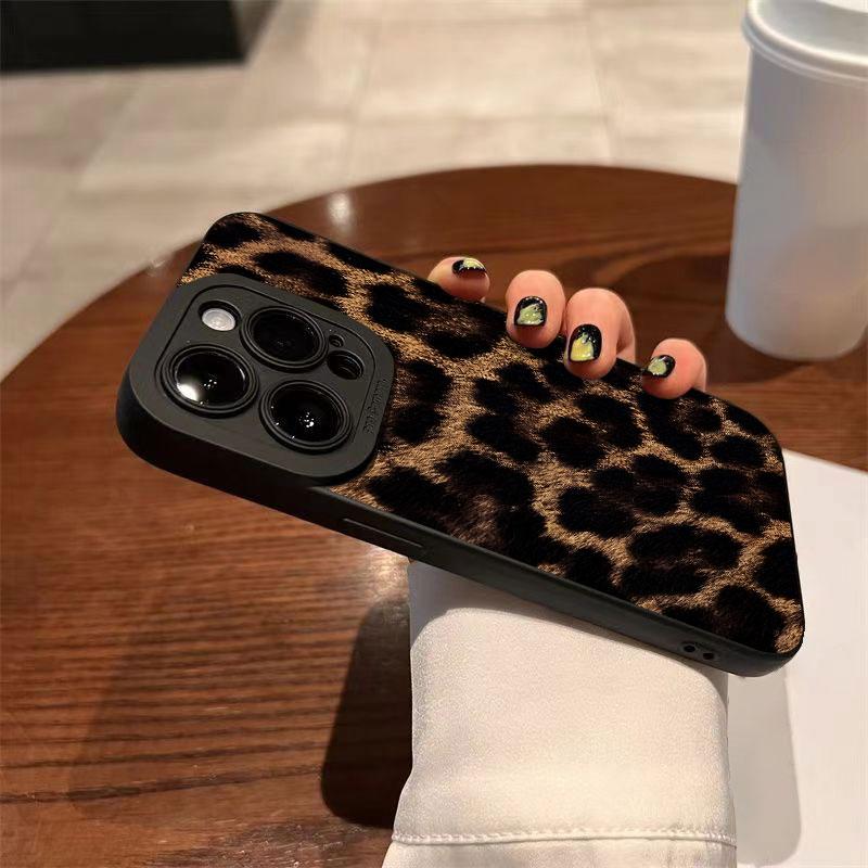 Brown Black Leopard Print Phone Case For iPhone 17 16 11 12 13 14 15 Pro Max 15 16 Plus X XR XS MAX 16e Shockproof Cover Fundas