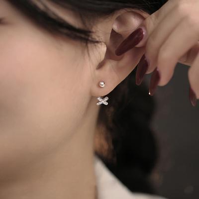 Boucles d'oreilles à vis croix zircon pour femmes, compactes, polyvalentes, style commuter, vent, zircon incrusté, lettre X entrelacée