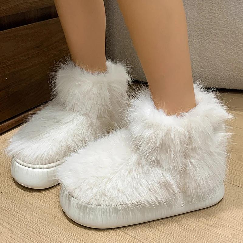 Fashion Fashion White Thick Plush Snow Boots Women Platform Fluffy Faux Fur Winter Boots Woman Comfort Slip On Warm Cotton Padded Shoes