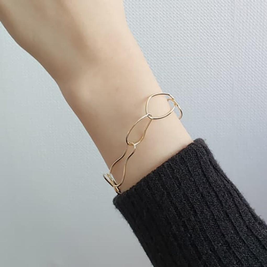 

Women s 15K Gold Plated Story Chain Bracelet Layered gold