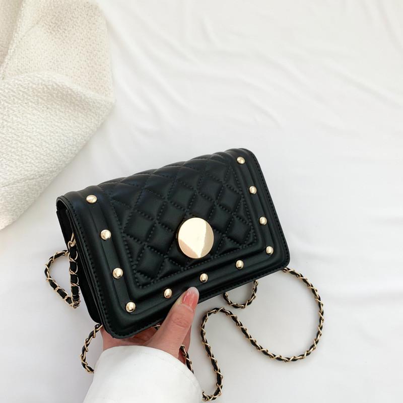 Fashionable Chic Small Square Bag Stylish Simple Shoulder Bag For Daily Use чёрный