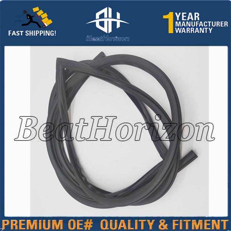 Rear Windshield Upper Moulding Seal Trim 51317027916 Fit For BMW 5 Series E60 525i 530i 528i 2004 2005 2006 2007 2008 2009 2010 51317027916