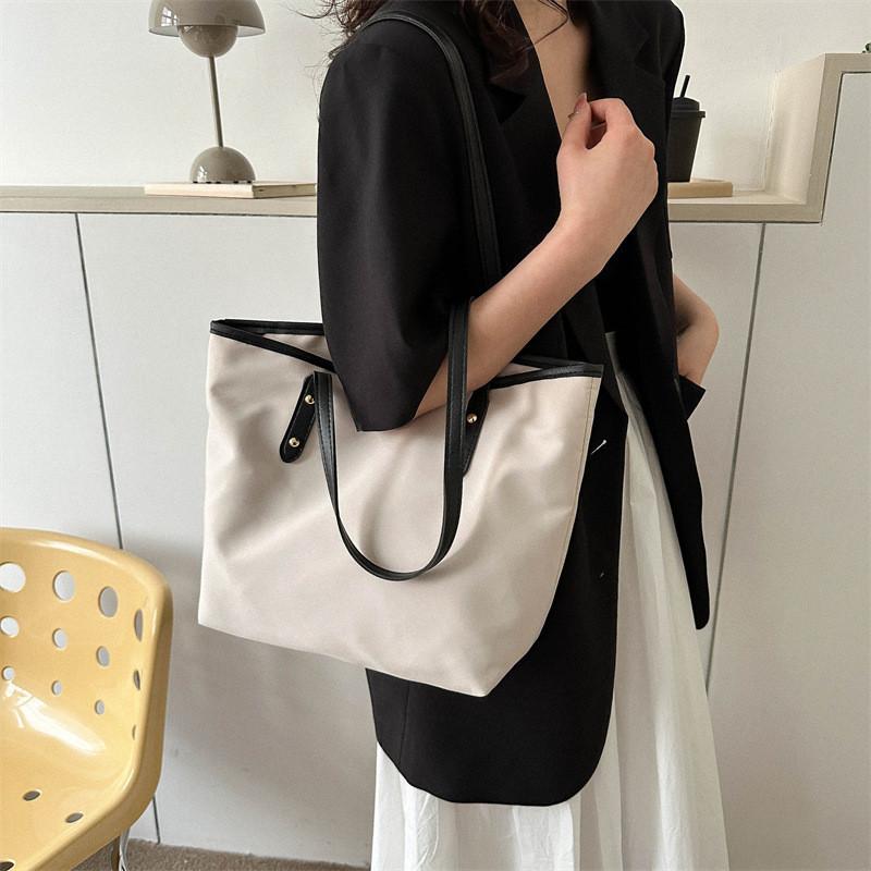 Stylish Urban Oxford Cloth Tote Bag 2023 Trendy Large Capacity Handbag For Women