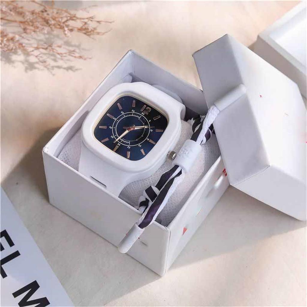 Women Fashion Leather Watch