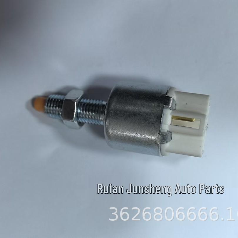 Compatible Brake Light Switch for Toyota: 84340-47020, 84340-32110, 84340-42020 47010 32070 06010 20060